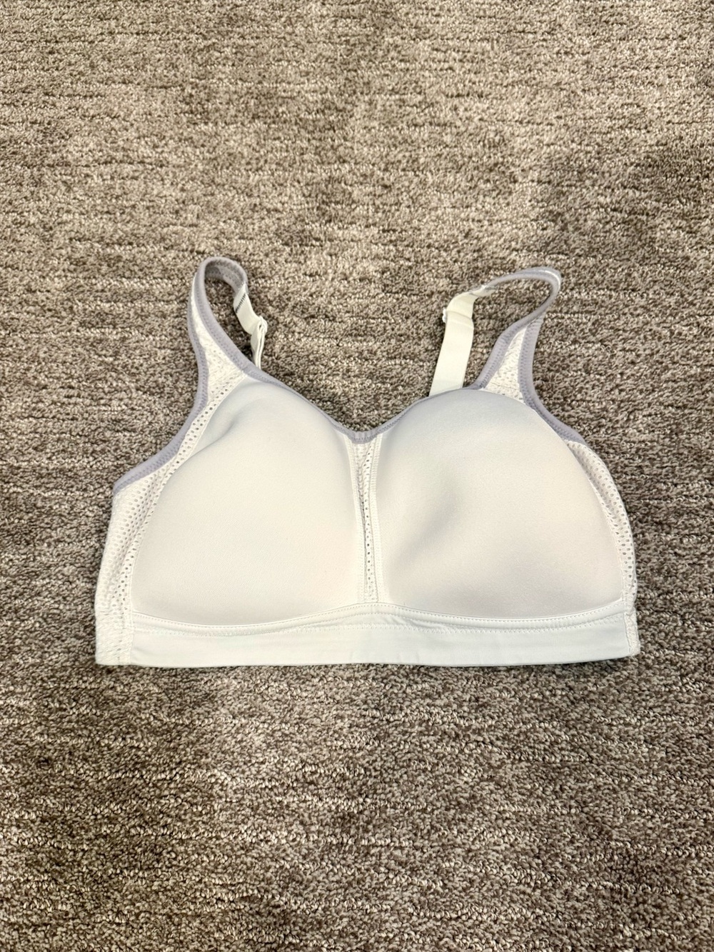 Wacoal White/Light Gray Trim, Wireless Sports Bra